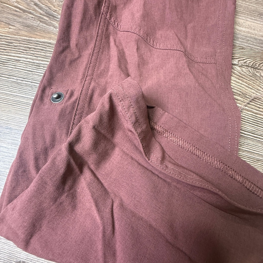 Kuhl Splash Roll-Up Cargo Pants Womens 6 Regular Burgundy Plum Hiking Outdoor - Picture 2 of 9